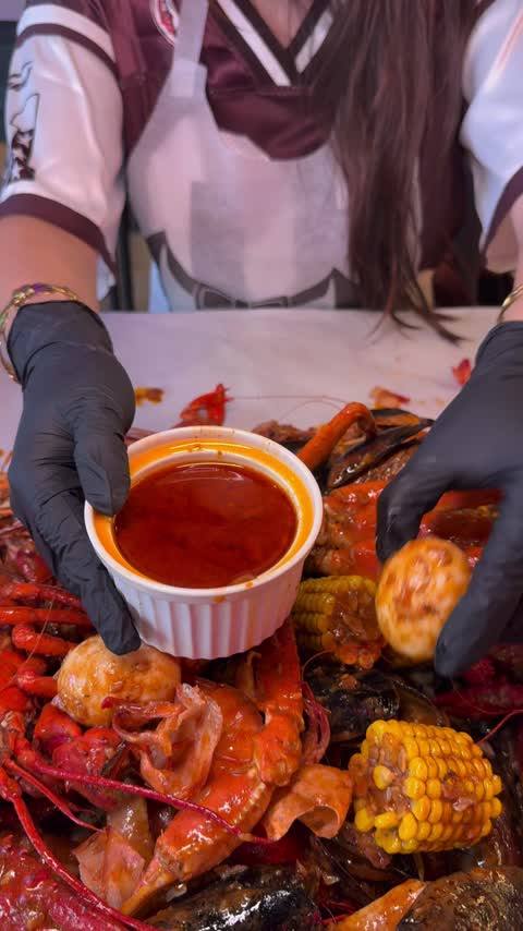 WOWCRAB reel
